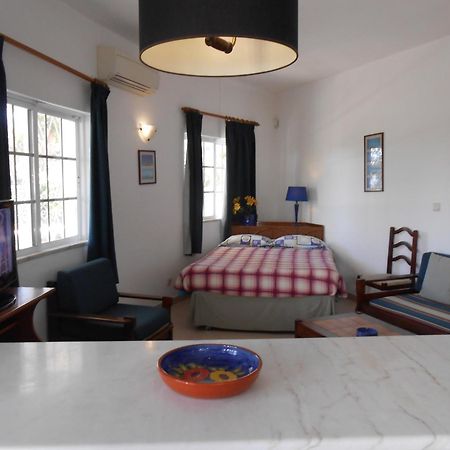 Dona Ana Garden Hotel Lagos Bilik gambar