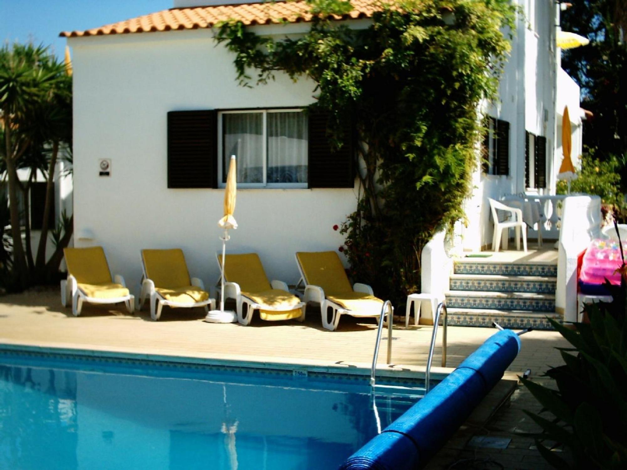Dona Ana Garden Hotel Lagos Bilik gambar